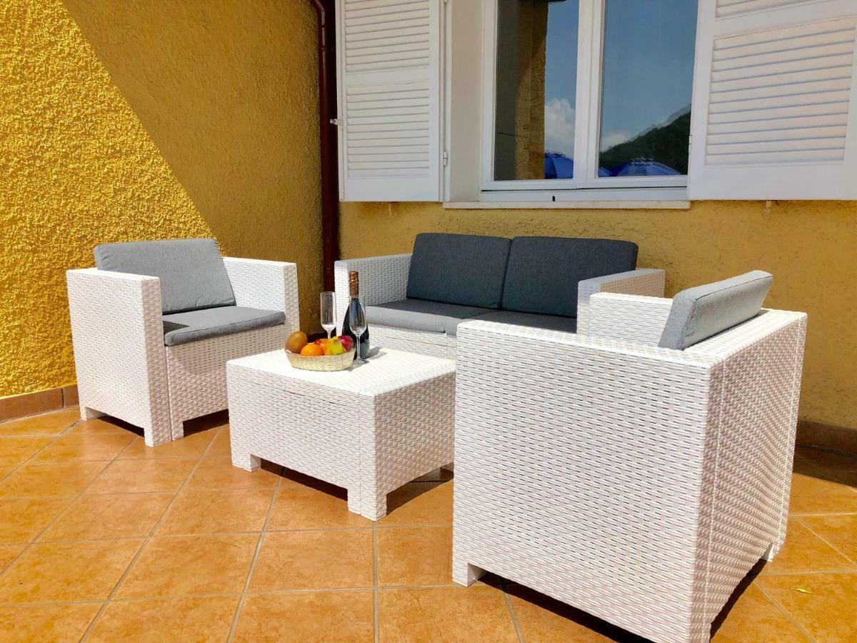 Residenza Ai Ronchi 1 2 6 Aparthotel Maccagno Exterior photo